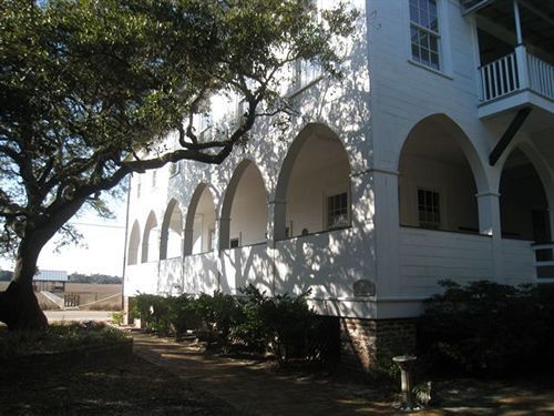 The Pelican Inn Pawleys Island Exterior photo