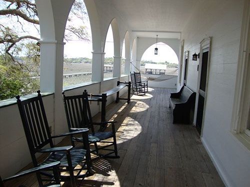 The Pelican Inn Pawleys Island Exterior photo