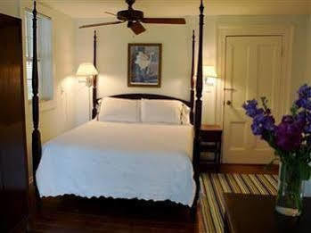 The Pelican Inn Pawleys Island Exterior photo