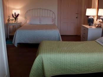 The Pelican Inn Pawleys Island Exterior photo