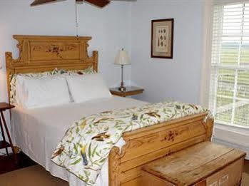 The Pelican Inn Pawleys Island Exterior photo